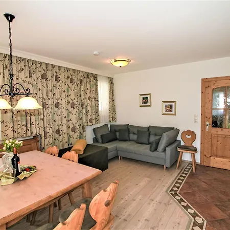 Wallischer Johann By Interhome Appartement