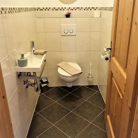 Wallischer Johann By Interhome Appartement